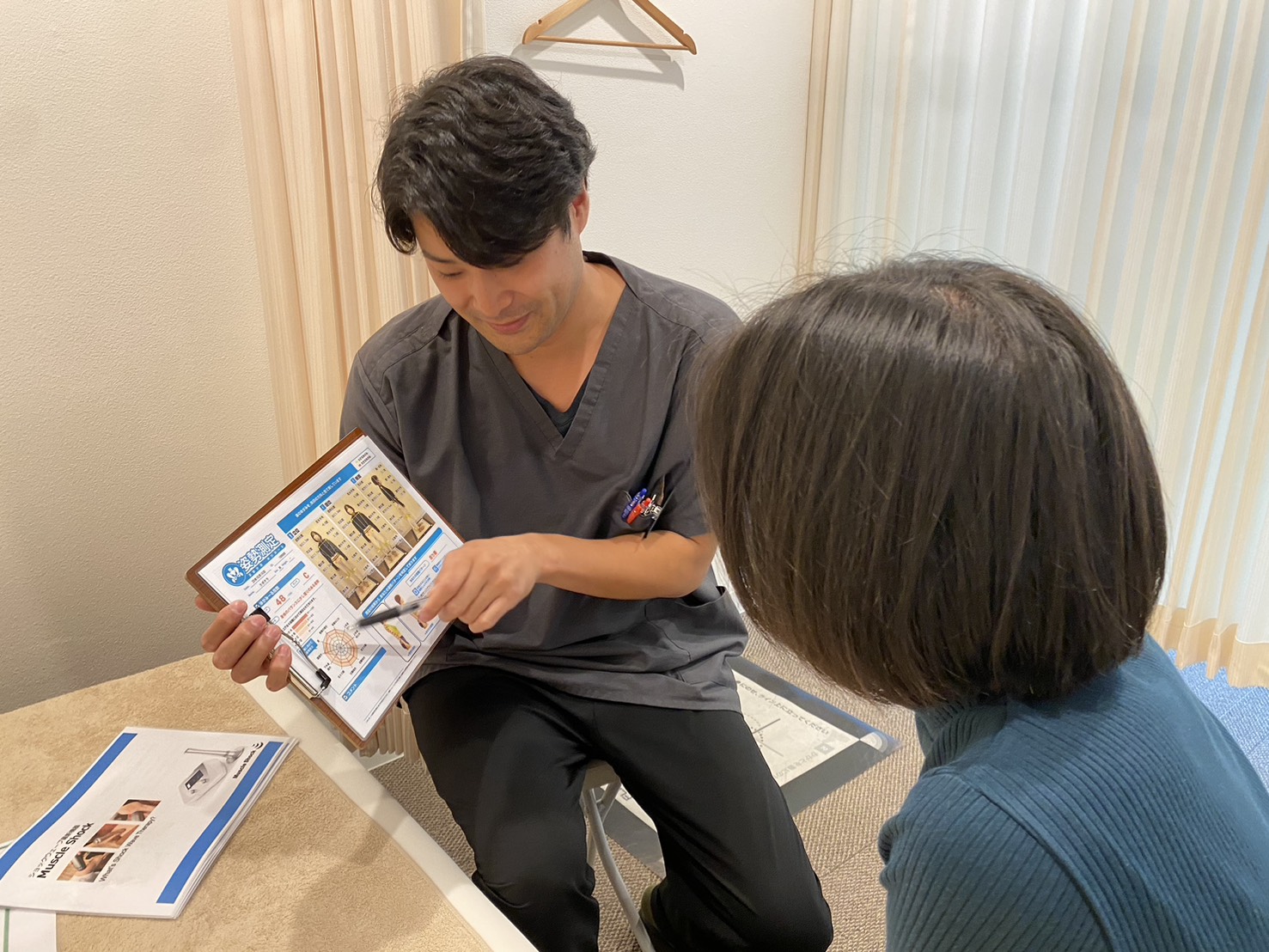 明日より無料姿勢測定回実施します